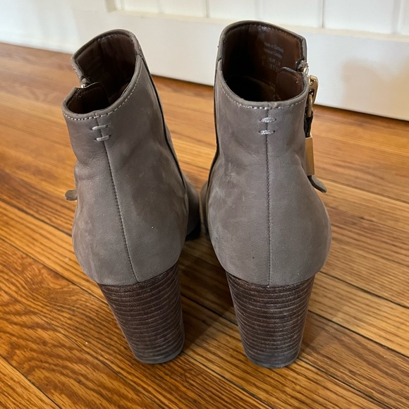 Aldo Zip Ankle Boots - Picture 3 of 6
